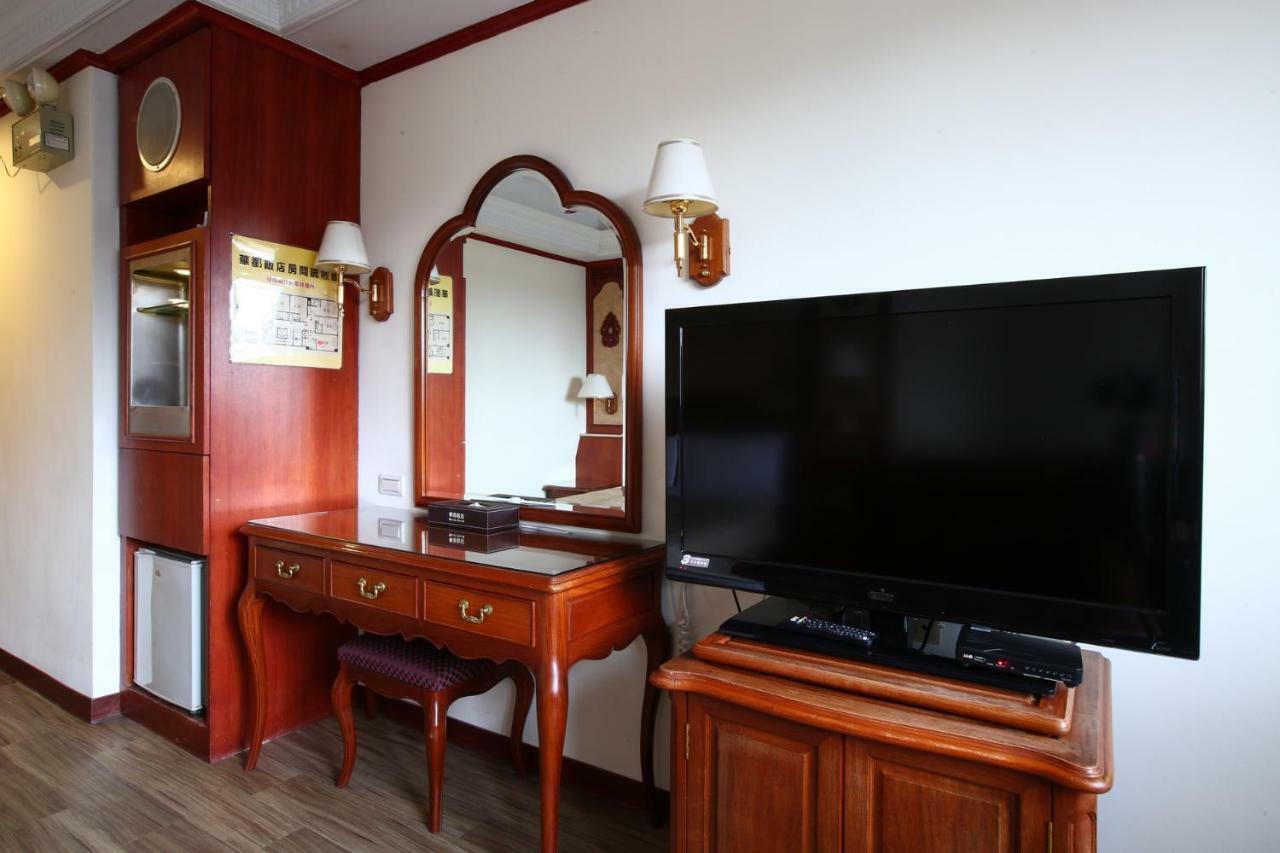 Hua Du Hotel Chilung Exteriör bild